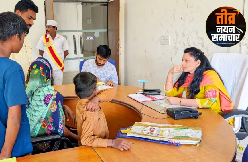 आलीराजपुर – कलेक्टर नीतू माथुर का नवाचार , ग्रामीणों के लिए हेल्प डेस्क का&hellip;