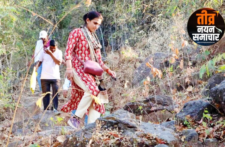 नरसिंहपुर – जनसेवा का जूनून , 12 किमी दुर्गम पहाड़ी क्षेत्र में पैदल चलकर…