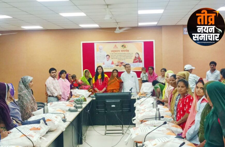 आलीराजपुर – सांसद अनीता चौहान के प्रयासों से जिले 21,650 पोषण किट वितरण , सांसद ने अभियान का किया शुभारंभ , कुपोषण मिटाने की दिशा में बड़ा कदम ।