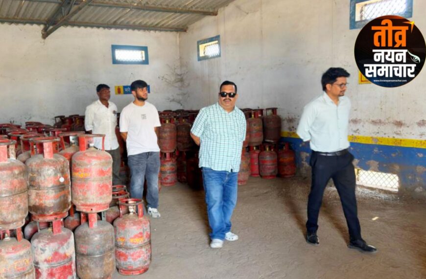 झाबुआ – थांदला एसडीएम भास्कर गाचले ने भारत गैस गोदाम एवं जनगणना कार्य का किया निरिक्षण , दिए आवश्यक दिशा निर्देश ।