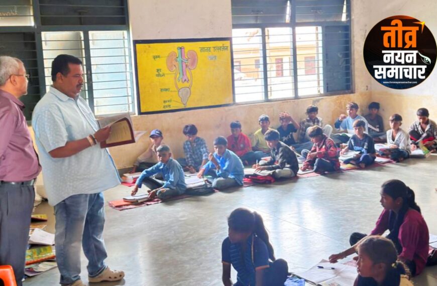 झाबुआ – थांदला एसडीएम भास्कर गाचले सीमांत गांवों तक पहुँचे , स्कूलों एवं आंगनवाड़ियों का किया औचक निरीक्षण , नल / जल योजना और शिक्षा व्यवस्था सुधारने के दिए सख्त निर्देश ।