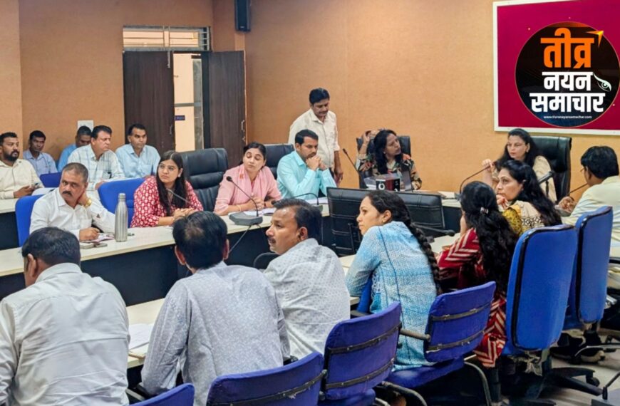 आलीराजपुर – कलेक्टर नीतू माथुर ने वन टू वन ली अधिकारीयों की क्लास , स्वास्थ्य , शिक्षा , कृषि एवं विकास कार्यों में तेजी लाने पर दिया जोर ।