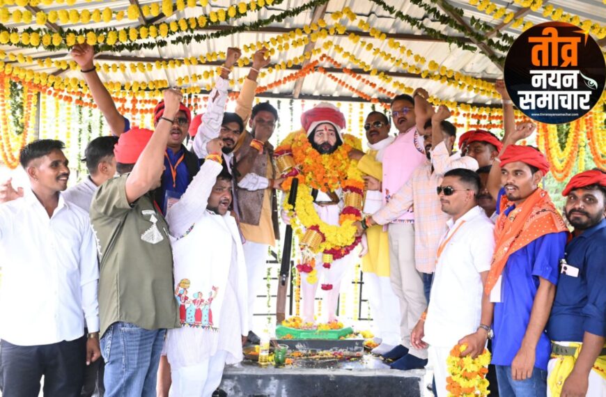 आलीराजपुर – आयोजक टंट्या मामा समिति चांदपुर द्वारा धूमधाम से मनाया गया विश्व आदिवासी दिवस , हजारों समाजजनों की रही सहभागिता ।