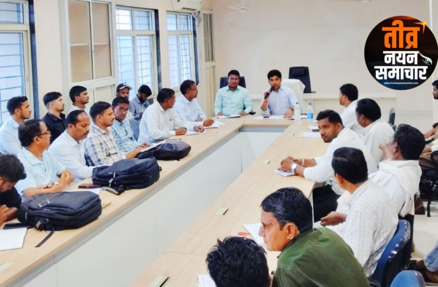 झाबुआ – एसडीएम महेश मंडलोई ने दिए समस्याओं के त्वरित समाधान के कड़े निर्देश , रामा में 21 अगस्त को लगेगा ‘मुख्यमंत्री जन विश्वास शिविर , हर शिकायत का होगा संतुष्टिपूर्ण निराकरण ।